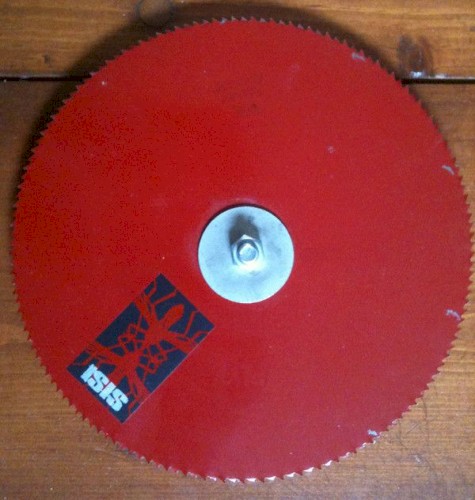 Isis – Sawblade