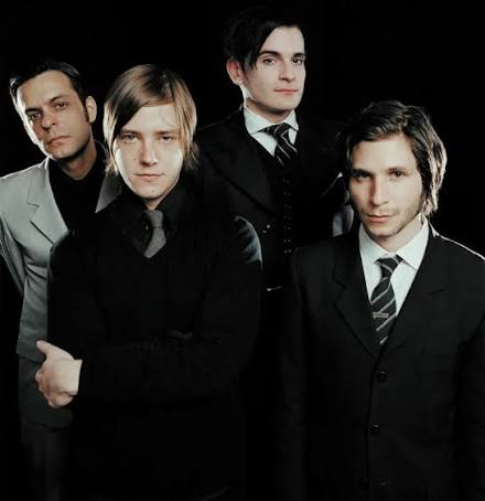 Interpol: This Mirror Weighs A Ton — preorder out 28 August